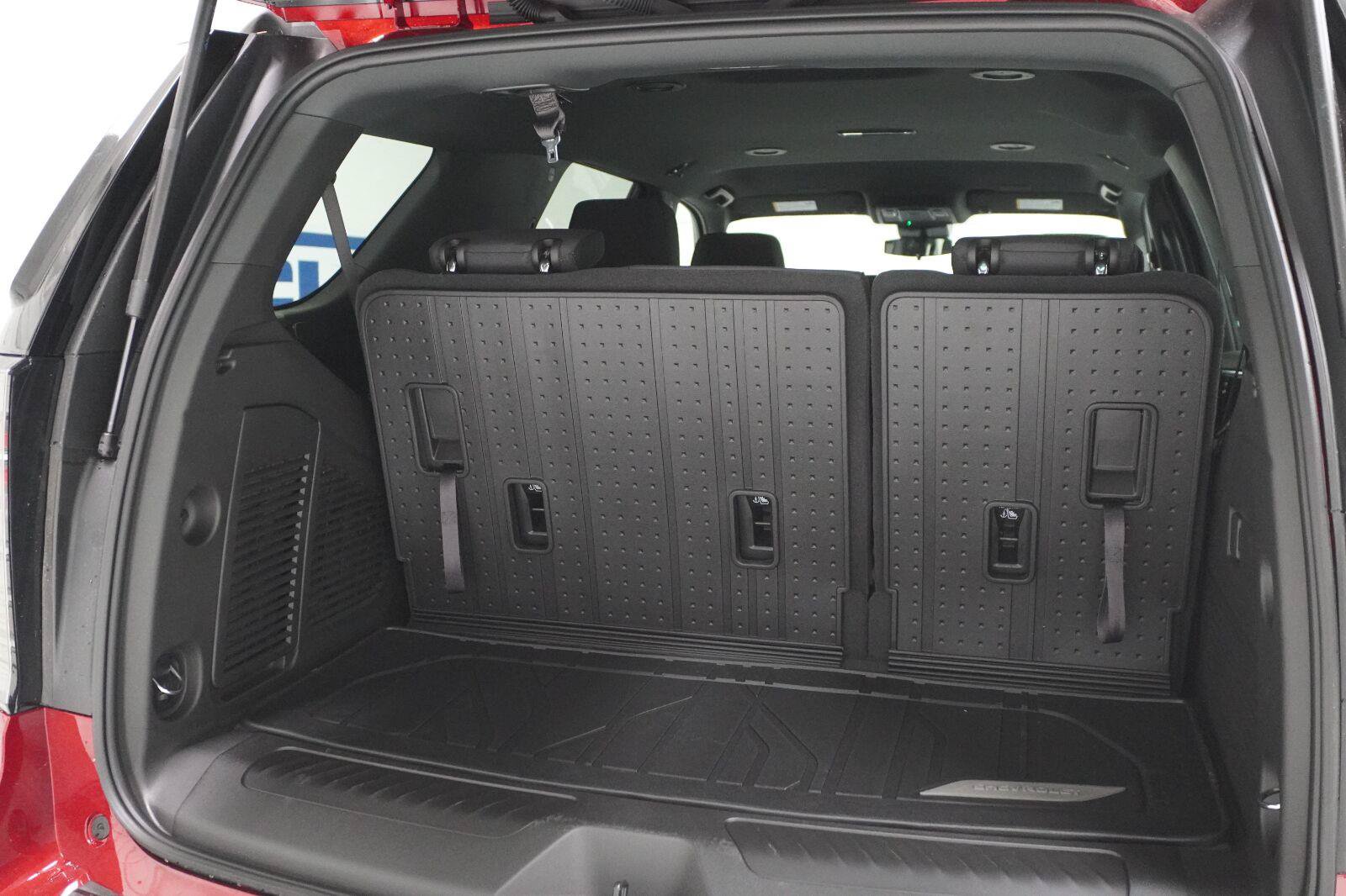 New 2026 Chevrolet Tahoe LS RWD image 37