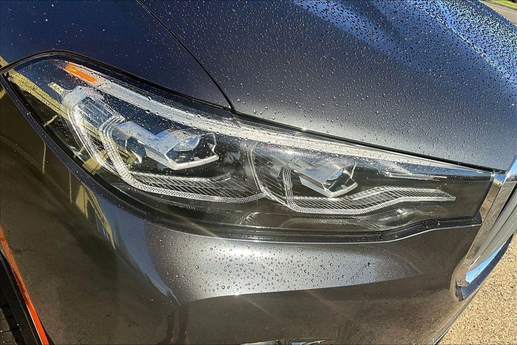 Used 2020 BMW X7 xDrive40i image 27