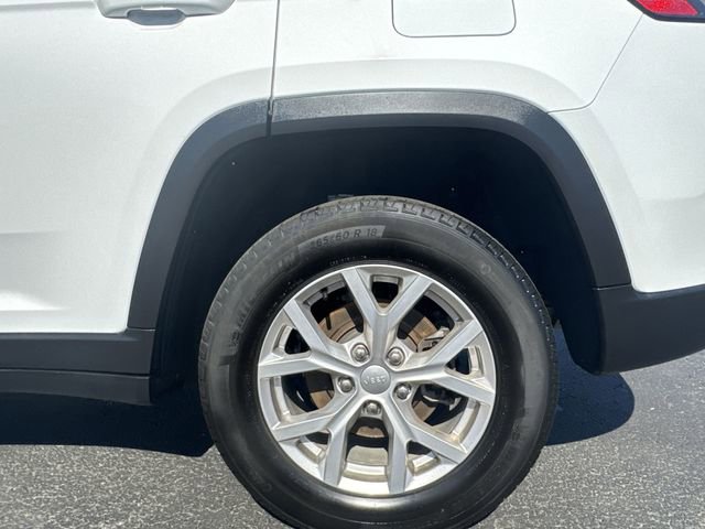 Used 2023 Jeep Grand Cherokee Limited image 34