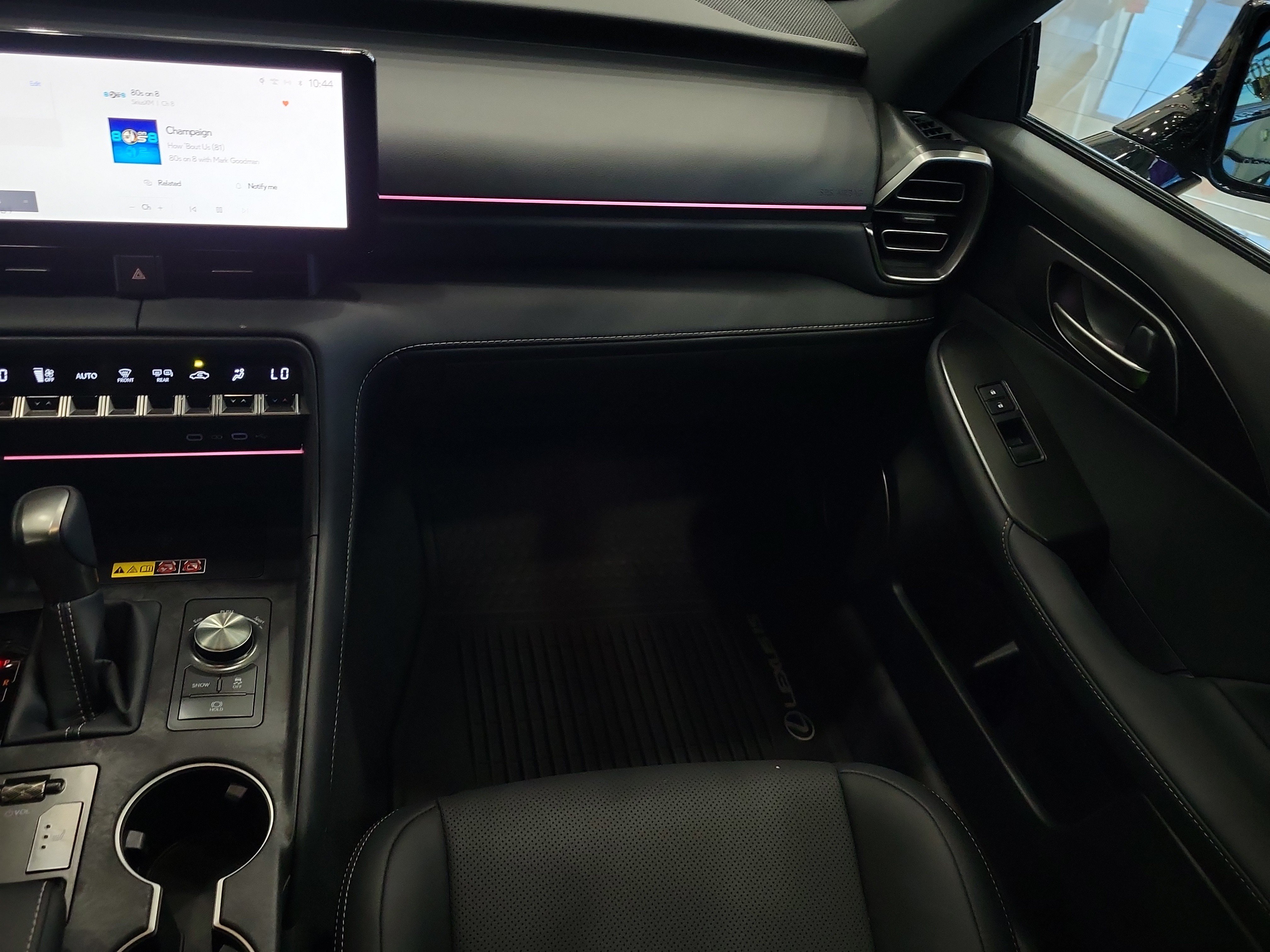 Used 2026 Lexus IS 350 F Sport w/ Accessory Package Z1 RWD image 15