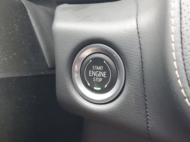 Certified 2023 GMC Yukon SLT w/ SLT Luxury Package AWD/4WD image 25
