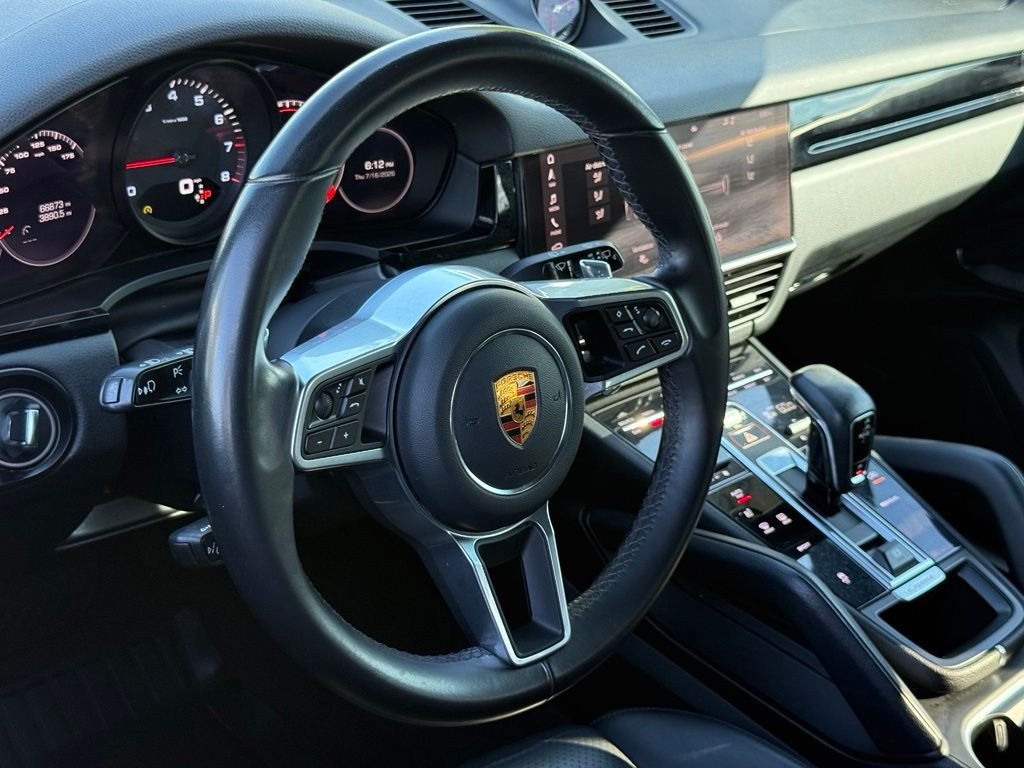 Used 2021 Porsche Cayenne AWD/4WD image 19