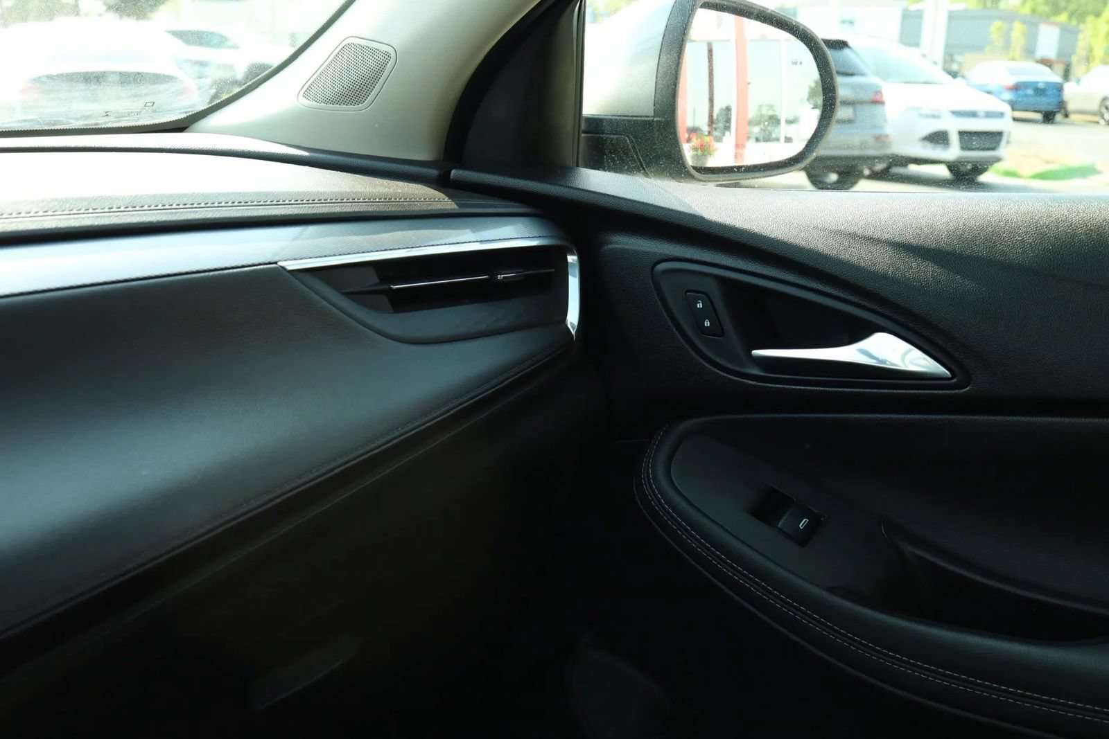 Used 2025 Buick Encore GX Preferred FWD image 28
