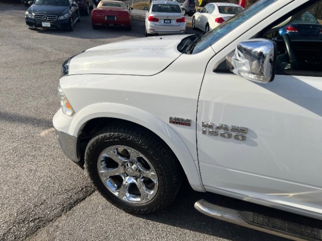 Used 2017 RAM 1500 Laramie w/ Convenience Group image 12