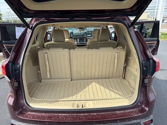 Certified 2018 Toyota Highlander Limited image 13