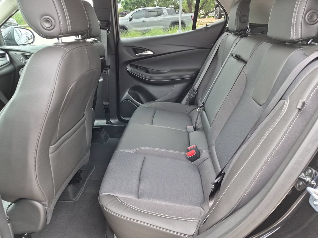 New 2026 Buick Encore GX Preferred w/ Comfort Package FWD image 33