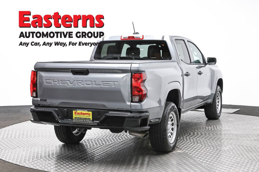 Used 2024 Chevrolet Colorado W/T image 5