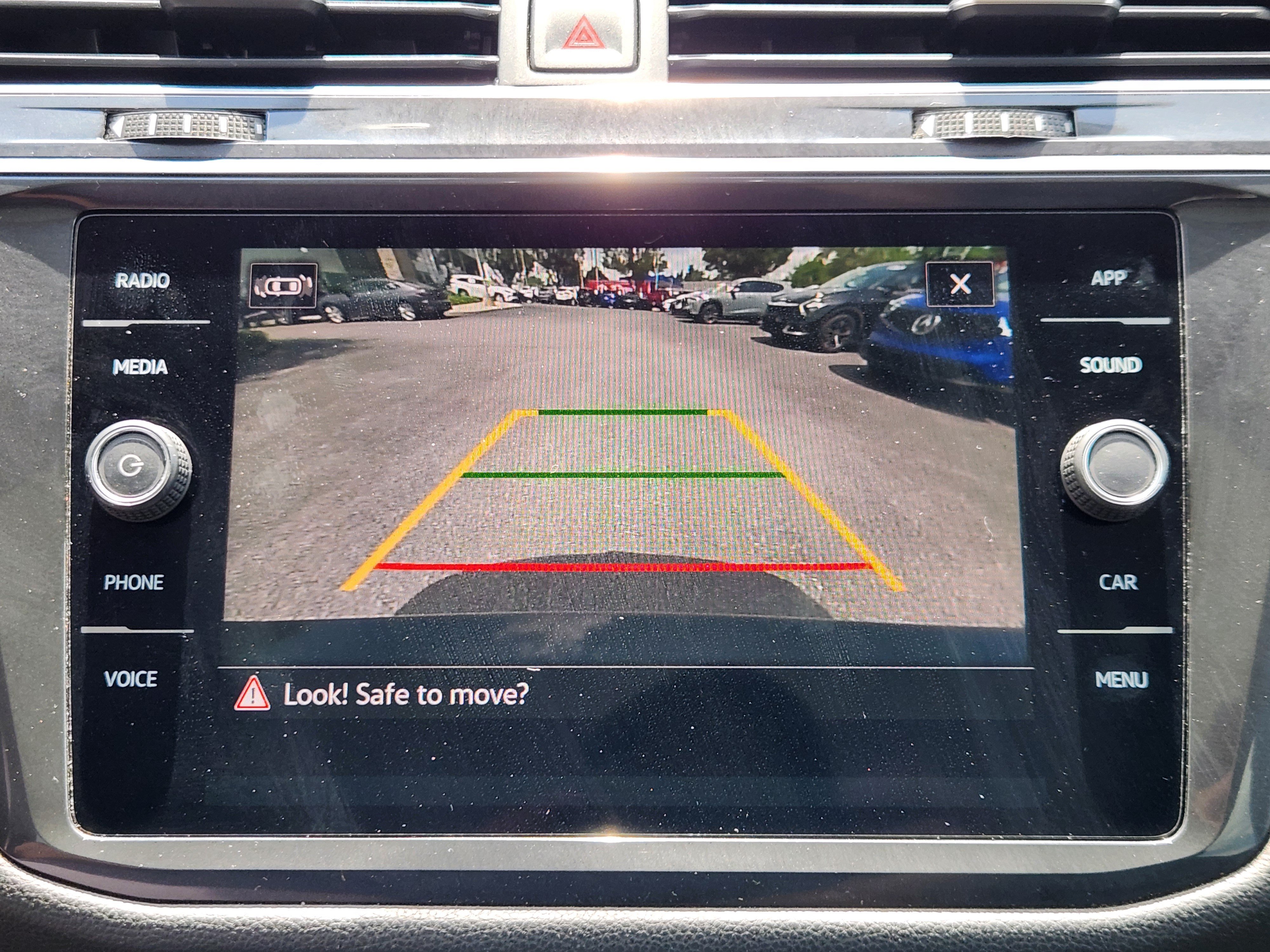 Certified 2022 Volkswagen Tiguan SE AWD/4WD image 13