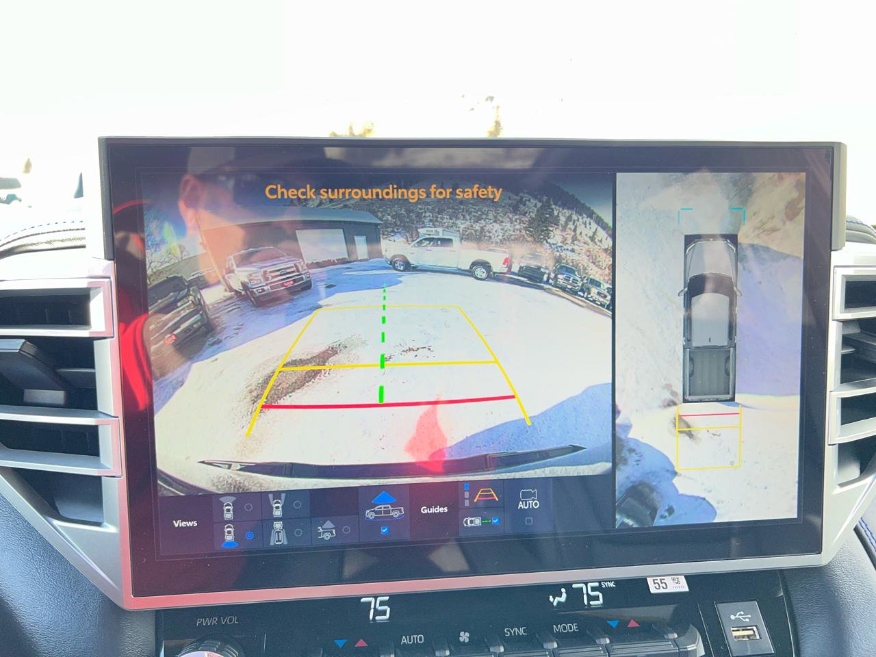 Used 2025 Toyota Tundra Platinum image 27