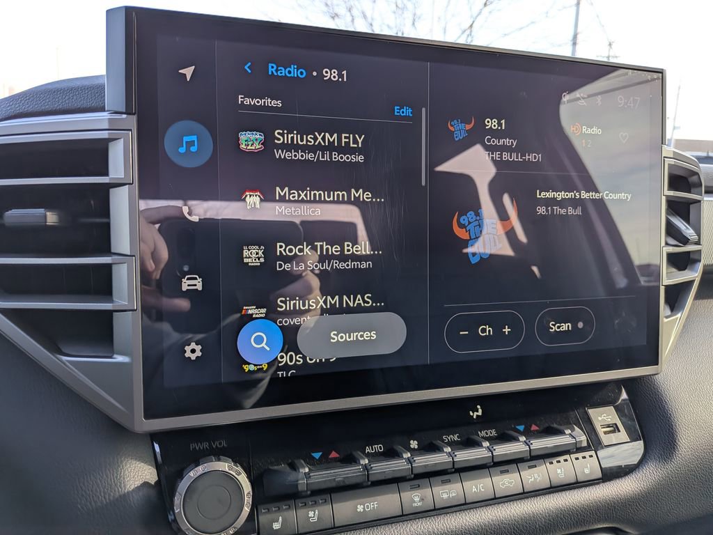 Used 2024 Toyota Tundra Limited image 21