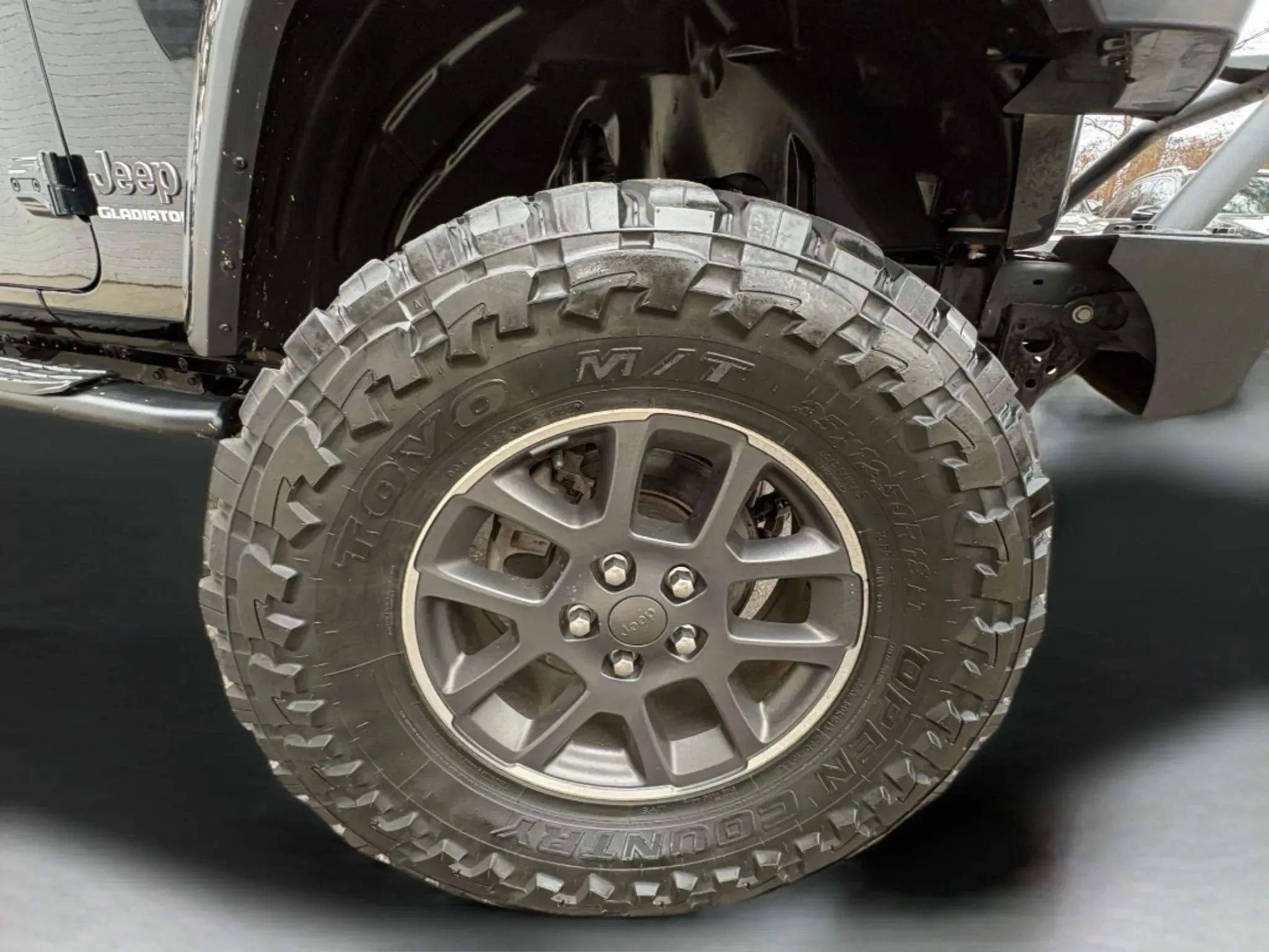 Used 2020 Jeep Gladiator Overland image 58