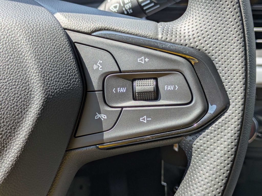 New 2026 Chevrolet Trax LS FWD image 26