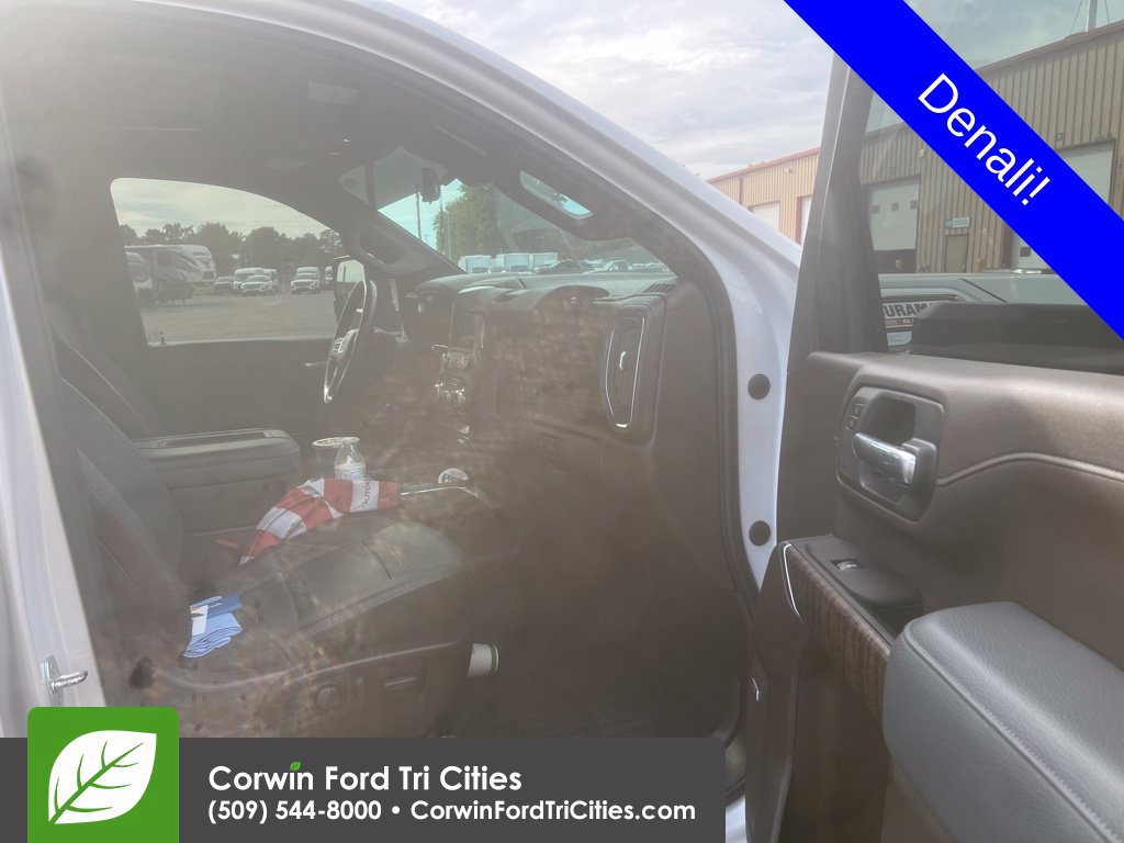 Used 2022 GMC Sierra 2500 Denali w/ Denali Ultimate Package AWD/4WD image 8