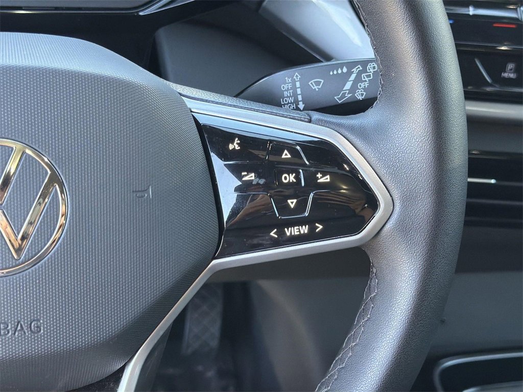 Used 2023 Volkswagen ID.4 Pro S image 10