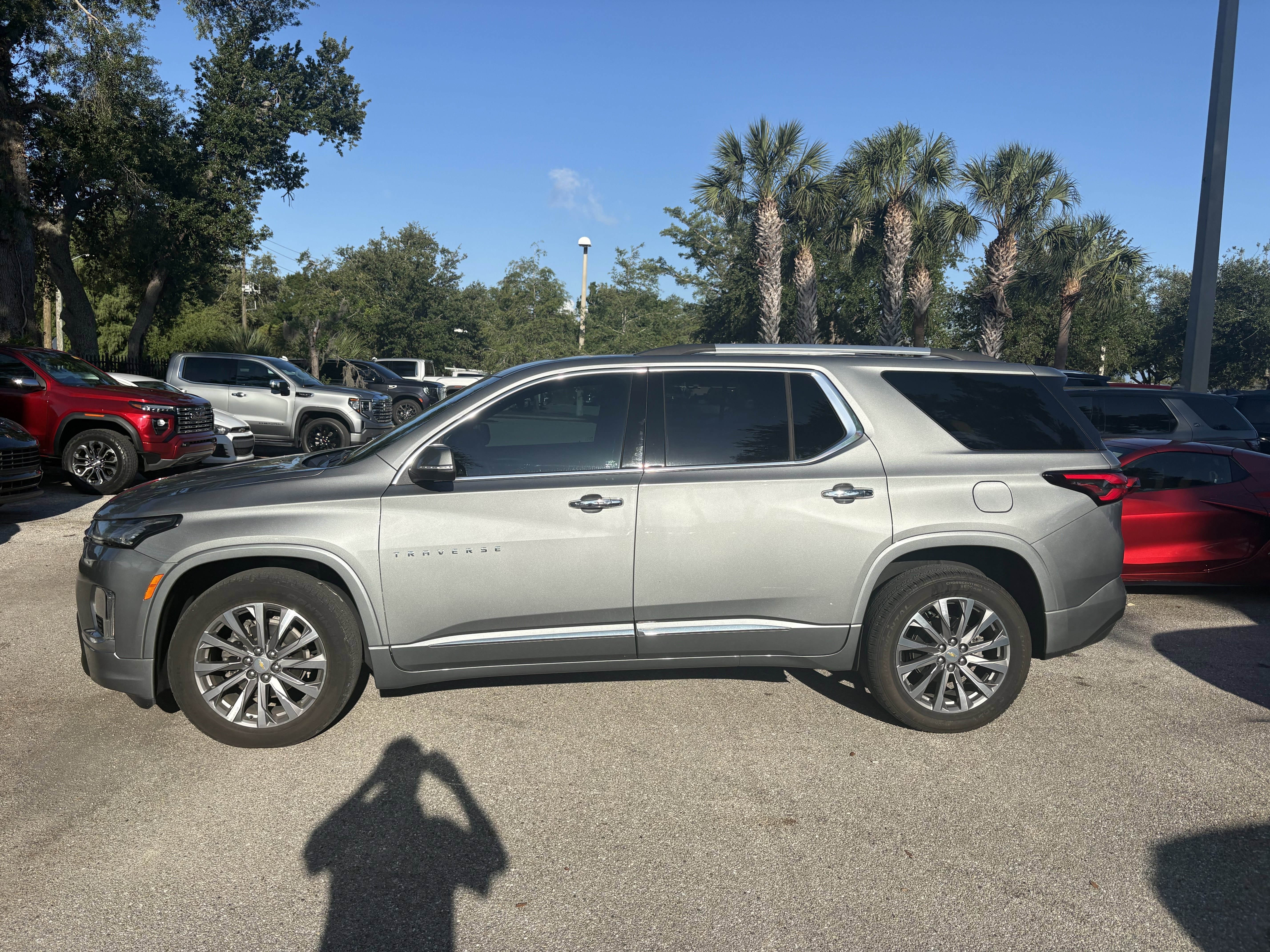 Certified 2023 Chevrolet Traverse Premier w/ LPO, Floor Liner Package AWD/4WD image 4