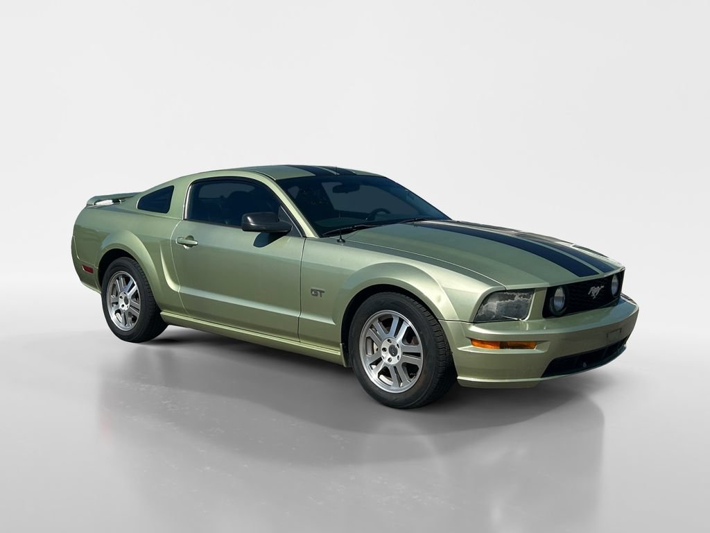 Used 2005 Ford Mustang GT RWD image 7