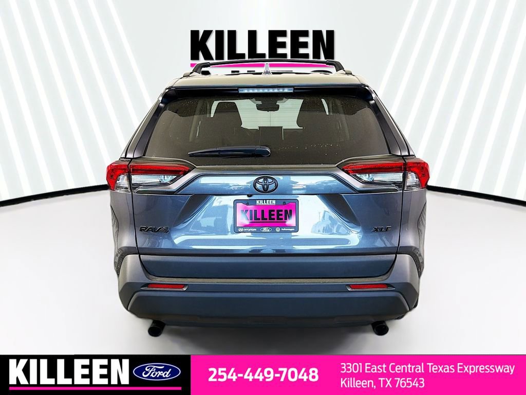 Used 2025 Toyota RAV4 XLE image 7
