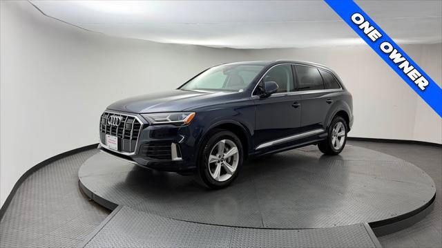 Used 2023 Audi Q7 2.0T Premium w/ Convenience Package AWD/4WD image 2