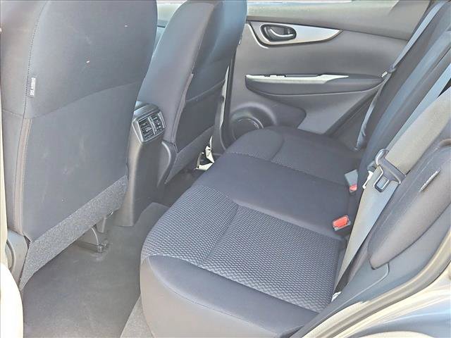 Used 2020 Nissan Rogue Sport S w/ Appearance Package FWD image 25