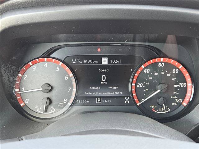Used 2023 Nissan Titan PRO-4X w/ Pro-4x Convenience Package AWD/4WD image 9