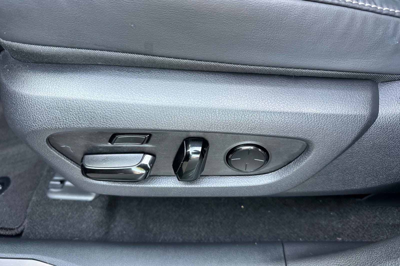 Certified 2023 Lexus RX 350 w/ Accessory Package (Z1) image 14