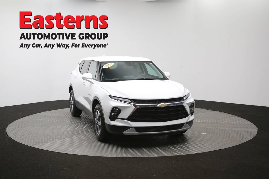 Used 2025 Chevrolet Blazer LT FWD image 53