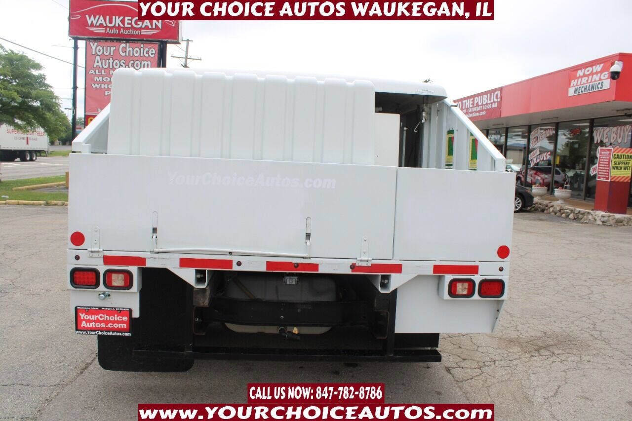 Used 2012 Ford E-450 and Econoline 450 Super Duty image 4