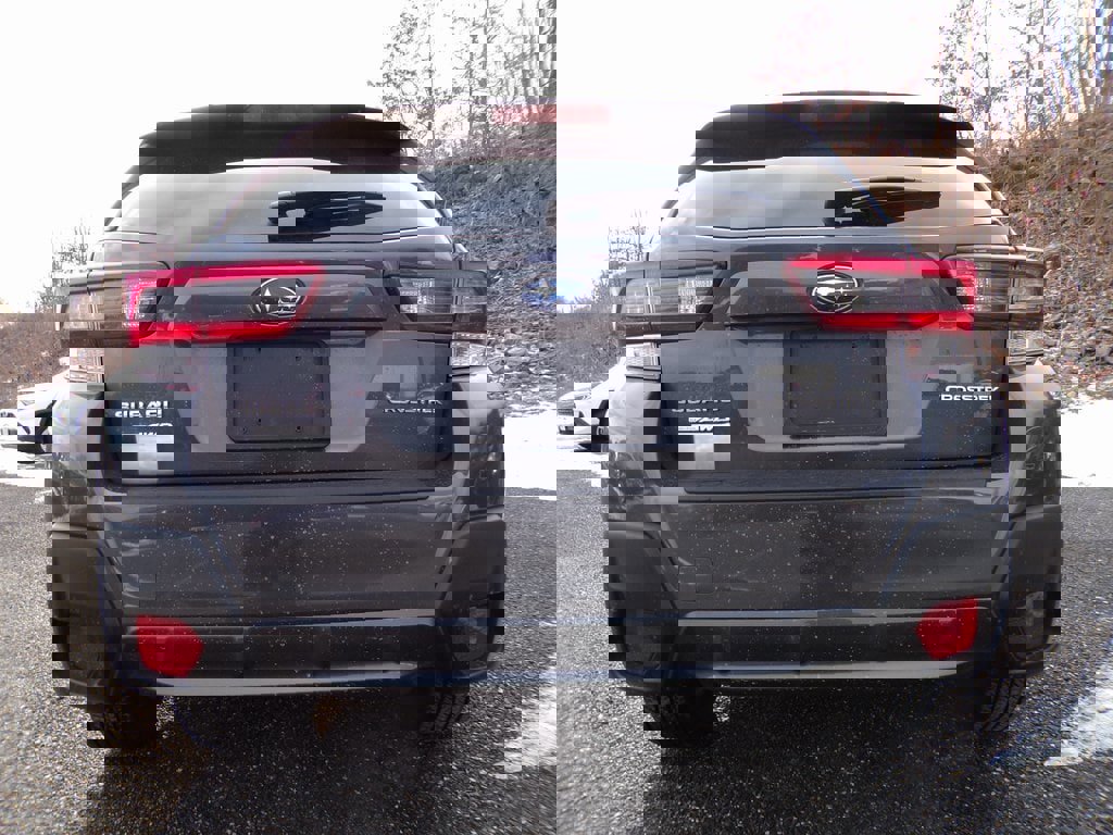 Used 2023 Subaru Crosstrek 2.0i Premium image 9