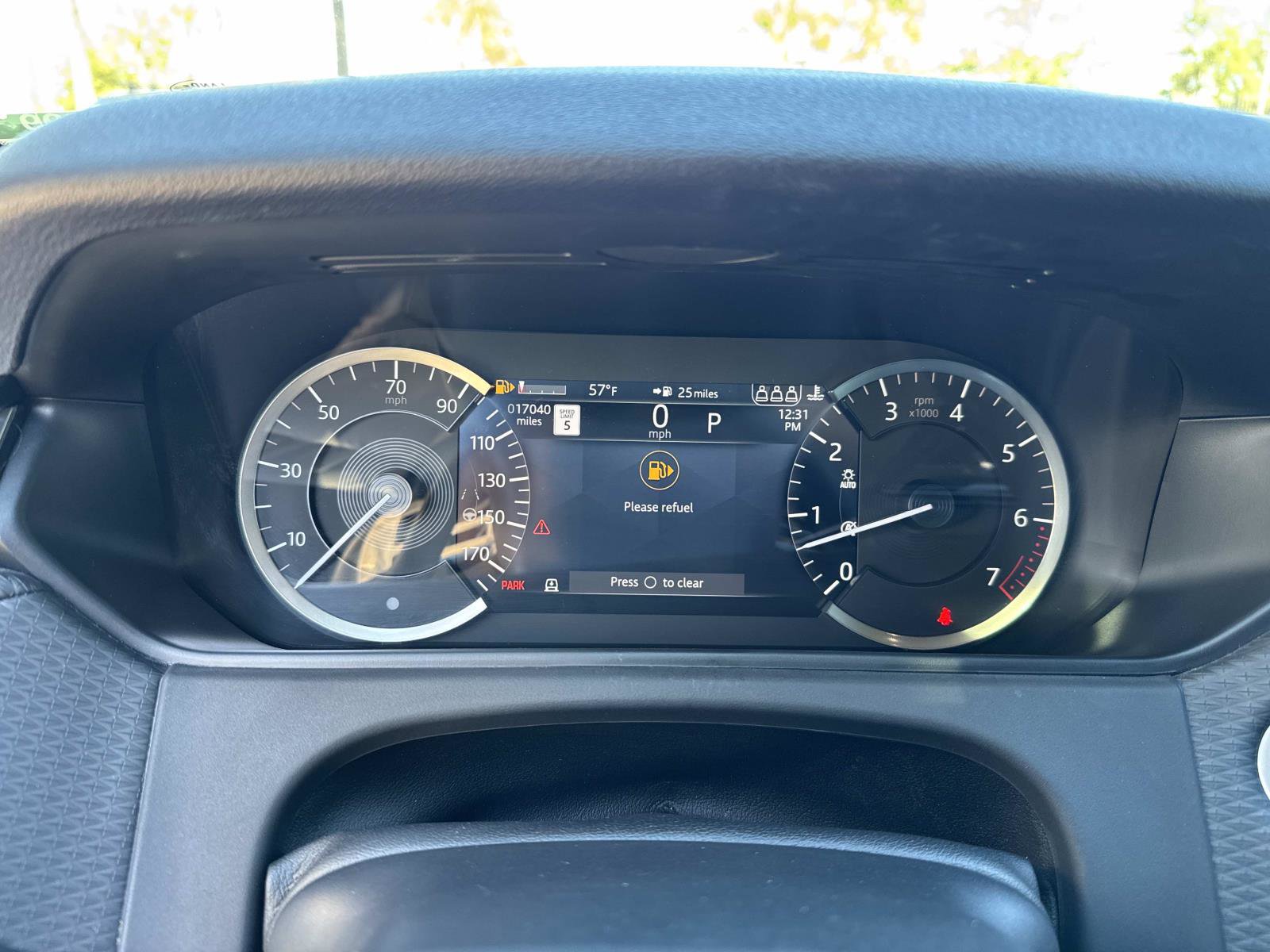 Used 2023 Land Rover Range Rover Velar HST image 31