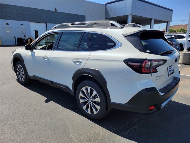 New 2025 Subaru Outback Touring XT image 4