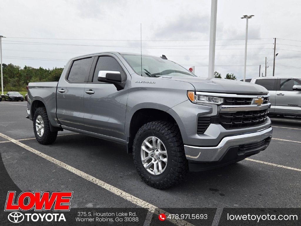 Used 2024 Chevrolet Silverado 1500 LT