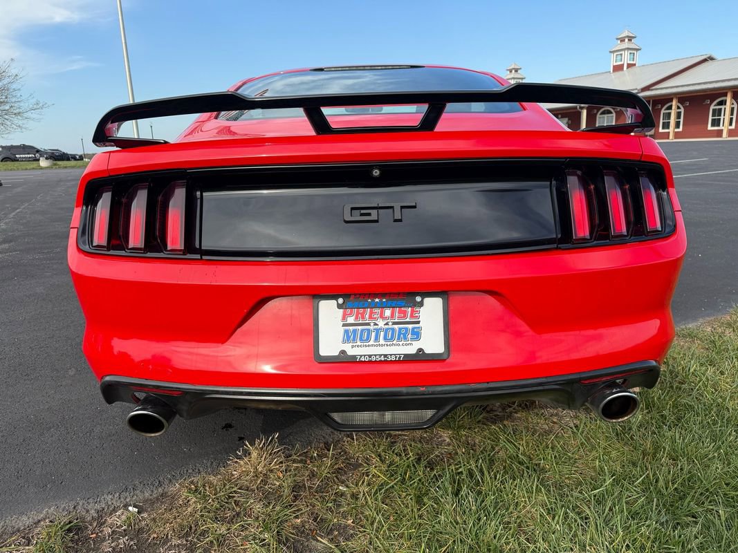 Used 2015 Ford Mustang GT image 6