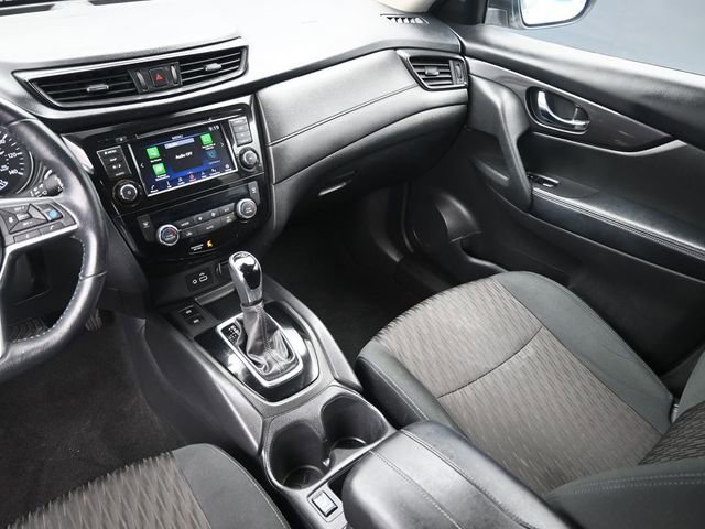 Used 2019 Nissan Rogue SV w/ Premium Package image 10