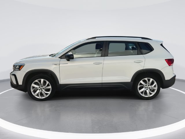 Used 2023 Volkswagen Taos S w/ Driver Assistance Package AWD/4WD image 8