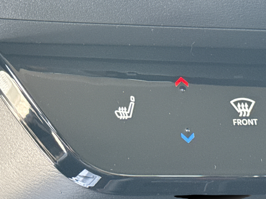 New 2026 Nissan Kicks SR w/ SR Premium Package FWD image 47