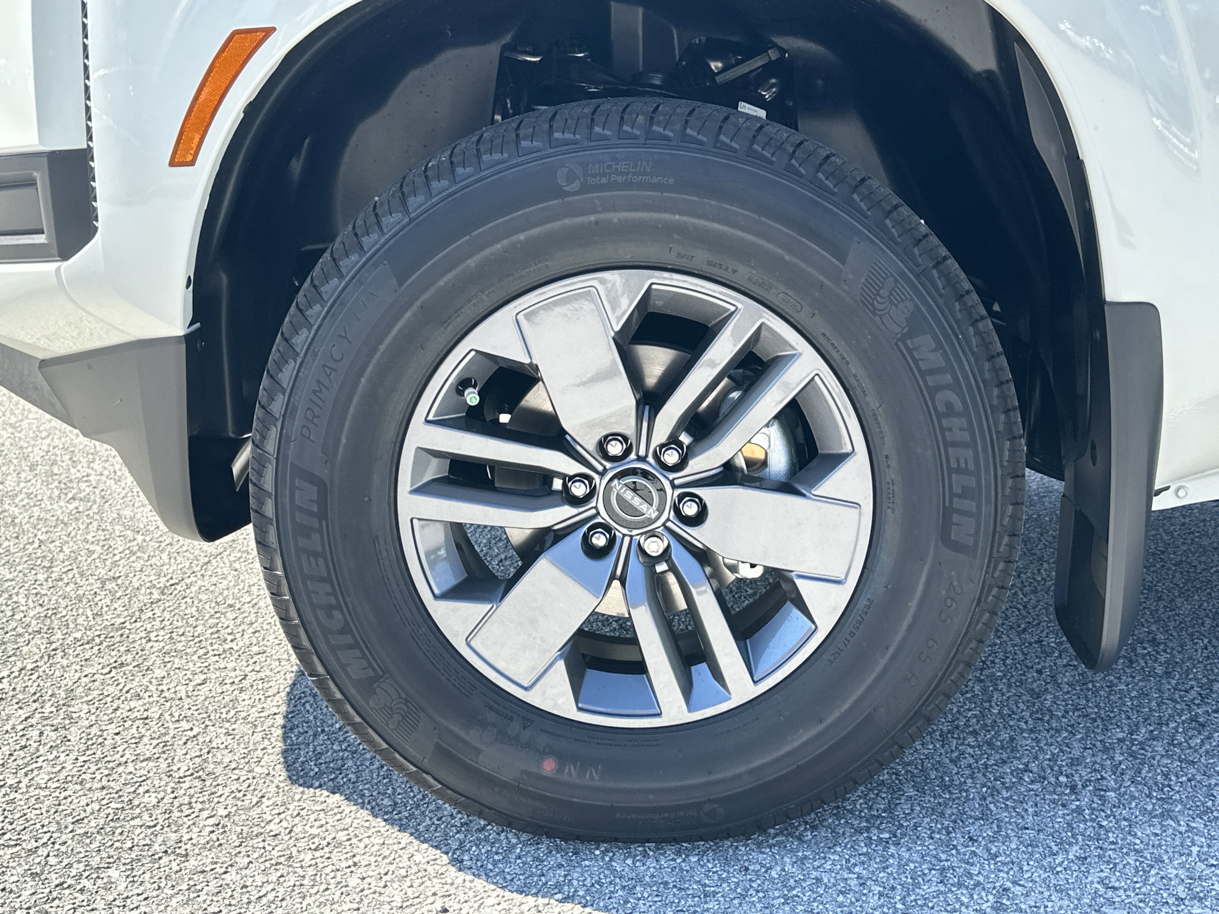 New 2026 Nissan Frontier SV w/ Tow Package image 11