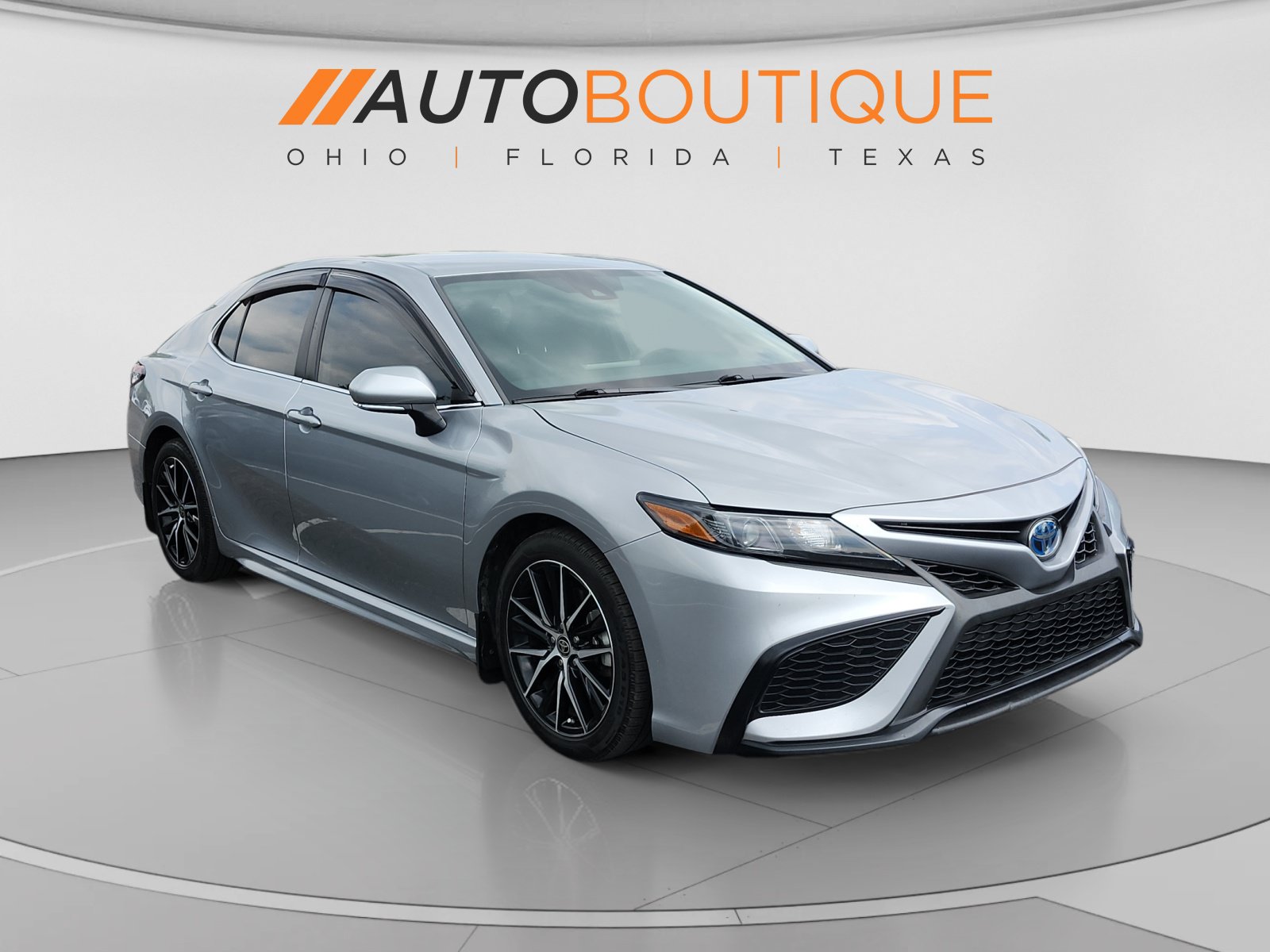 Used 2022 Toyota Camry SE FWD image 8