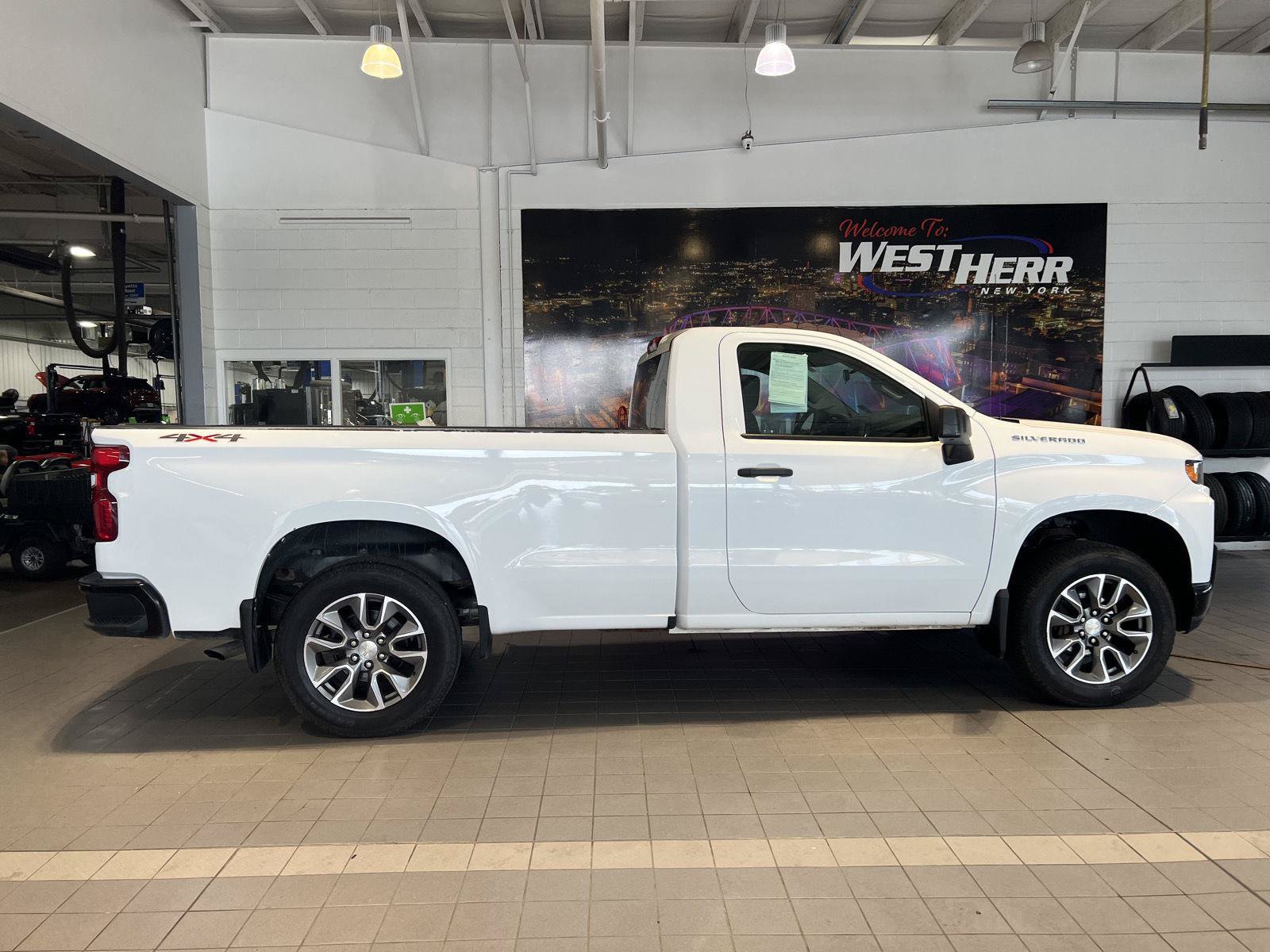 Used 2020 Chevrolet Silverado 1500 W/T w/ WT Value Package AWD/4WD image 8