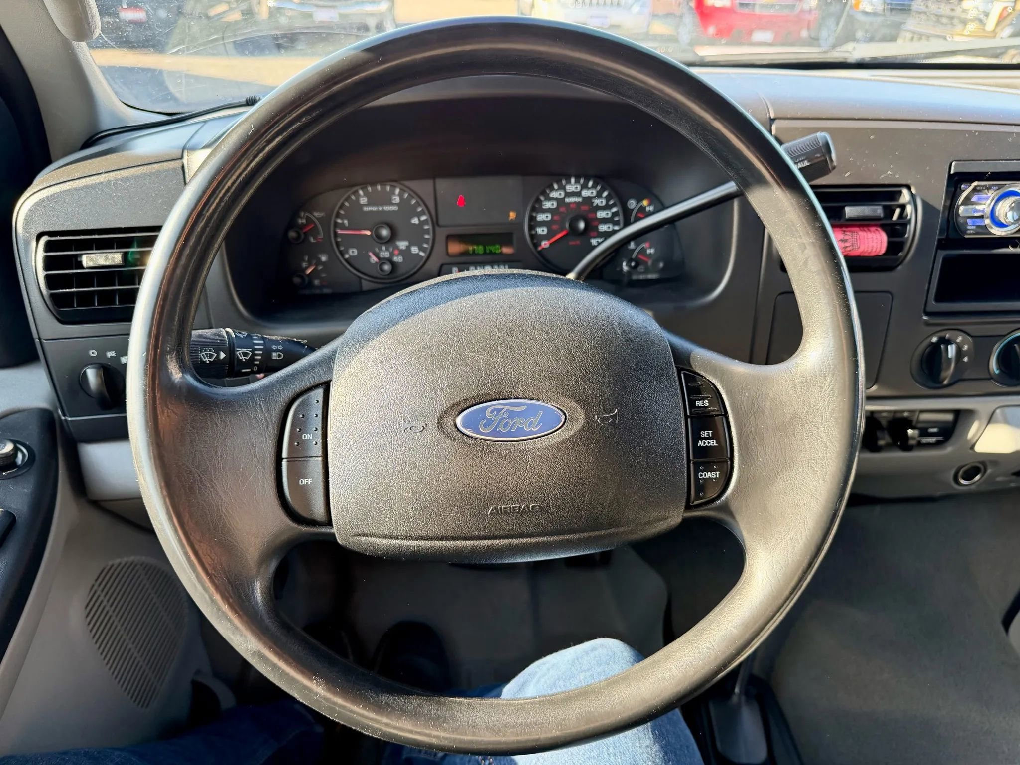 Used 2007 Ford F250 XLT image 10