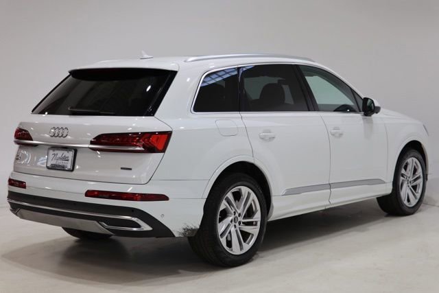 Used 2024 Audi Q7 3.0T Premium Plus AWD/4WD image 7