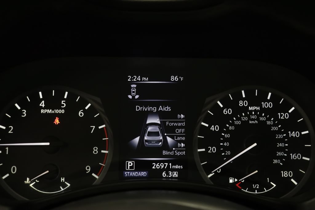 Used 2024 INFINITI Q50 Luxe AWD/4WD image 8