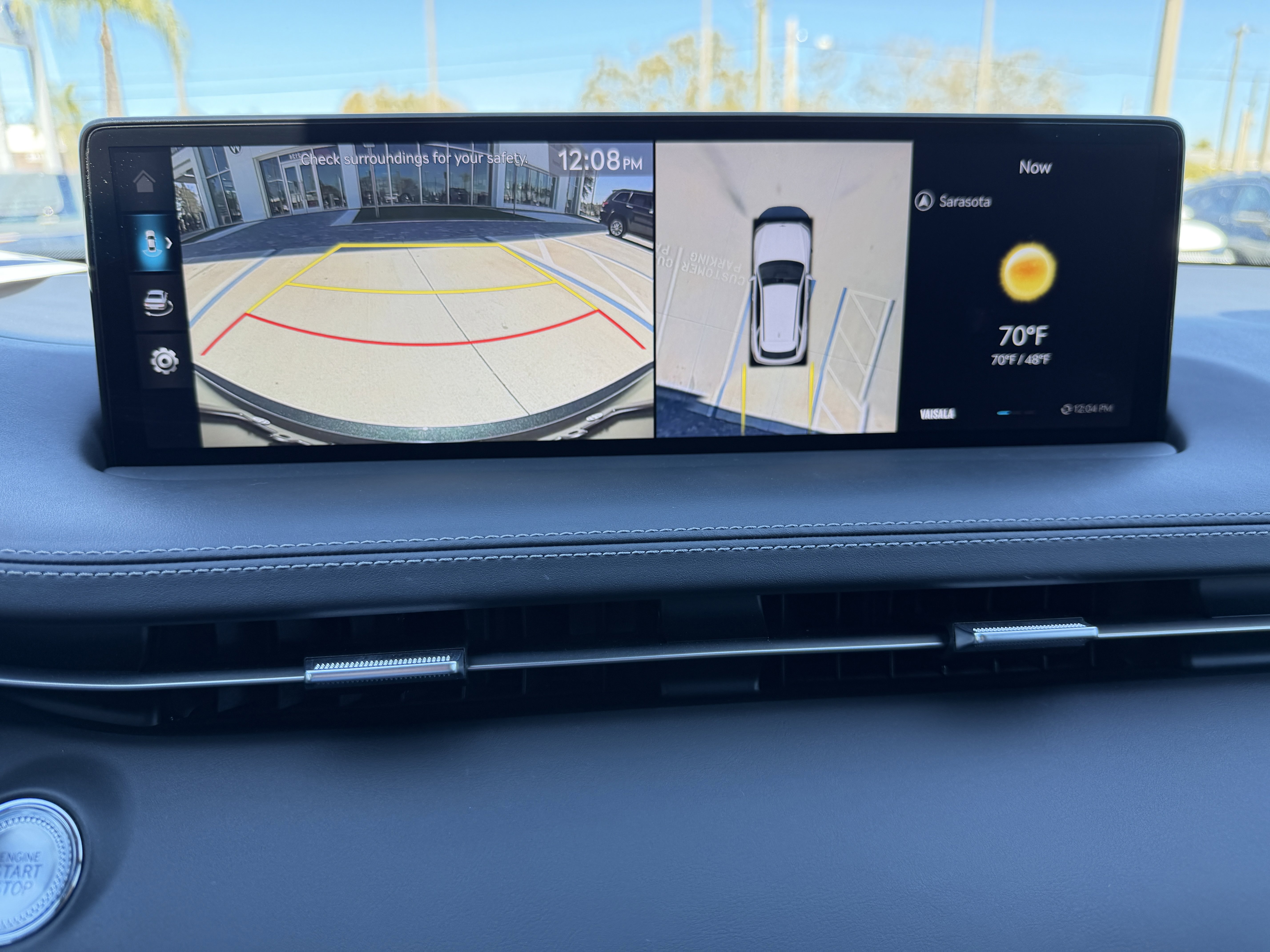 Used 2023 Genesis GV70 2.5T w/ Sport Prestige Package image 21