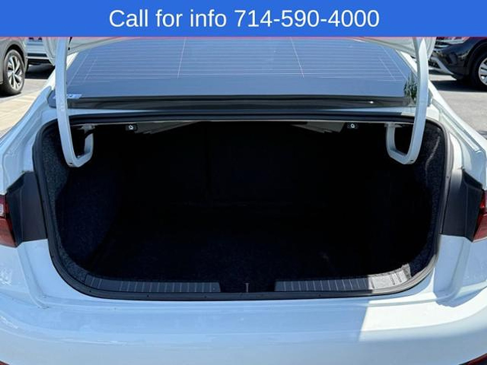 Used 2024 Volkswagen Jetta S FWD image 8
