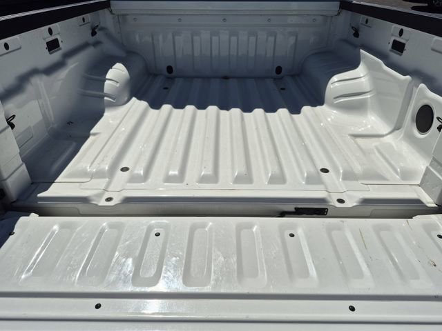 Used 2023 Nissan Frontier PRO-4X w/ Technology Package image 23