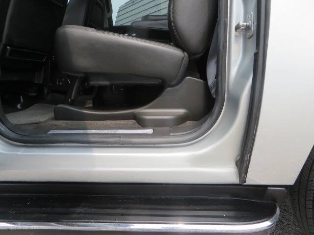 Used 2013 Cadillac Escalade EXT Luxury AWD/4WD image 33