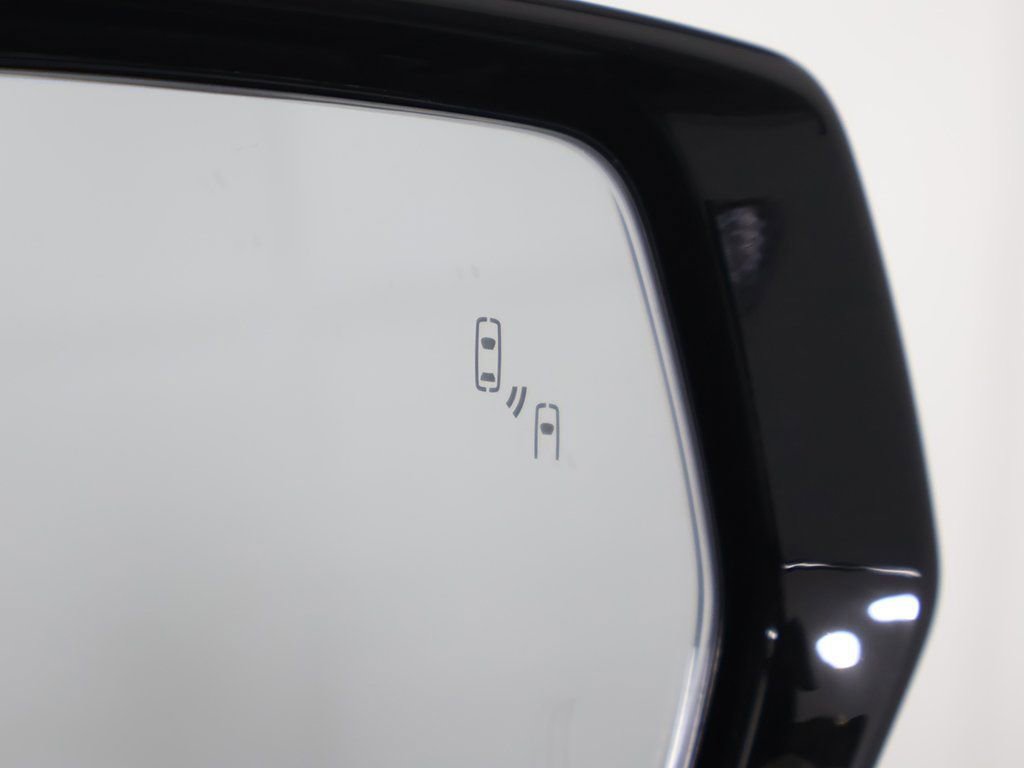 Used 2021 Chevrolet Corvette Stingray Premium Conv w/ 3LT image 36