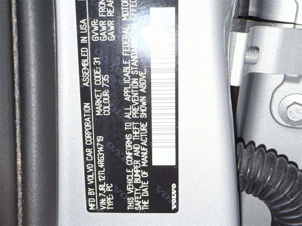 Used 2024 Volvo S60 B5 Plus image 31