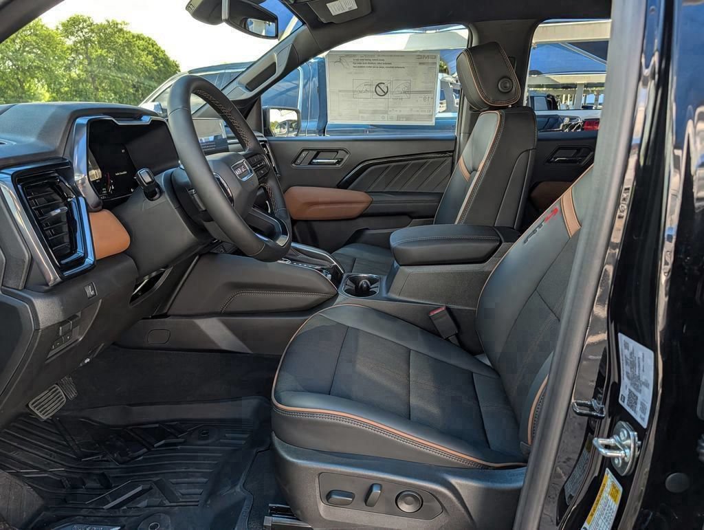 New 2026 GMC Canyon AT4 AWD/4WD image 47