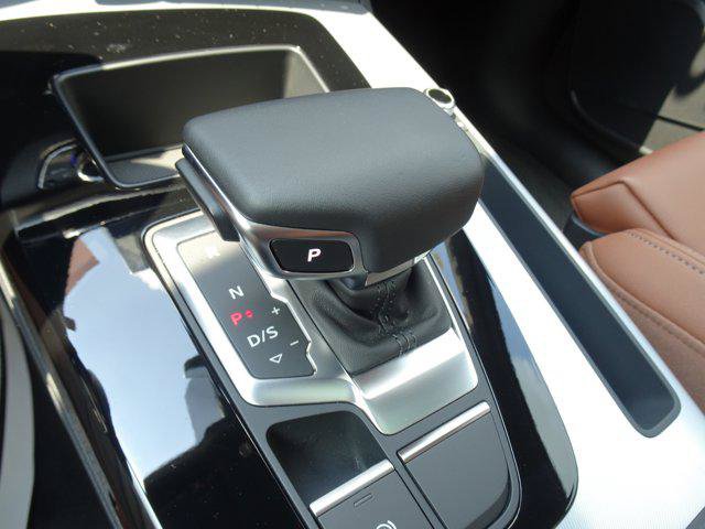 Certified 2025 Audi Q5 2.0T Premium AWD/4WD image 14