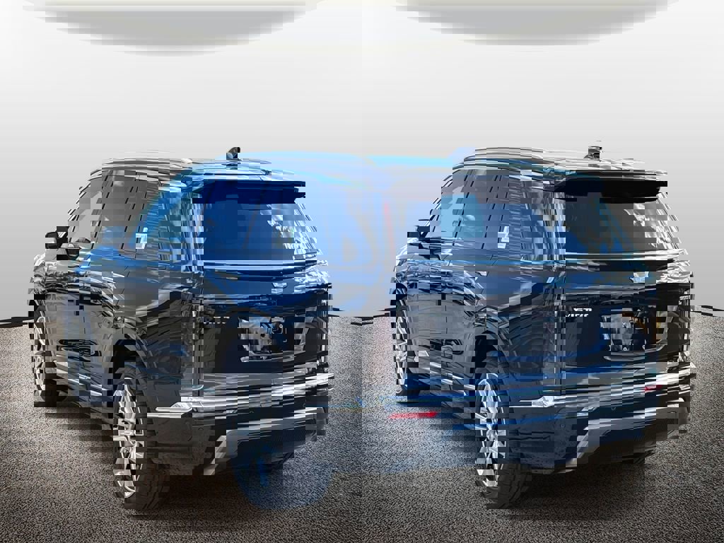 New 2026 Cadillac Vistiq Luxury image 4